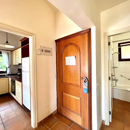 Two Bedrooms With Stunning Views Lejlighed *