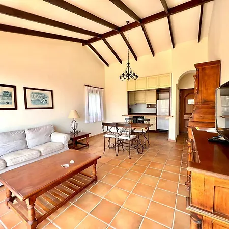 Lejlighed Two Bedrooms With Stunning Views